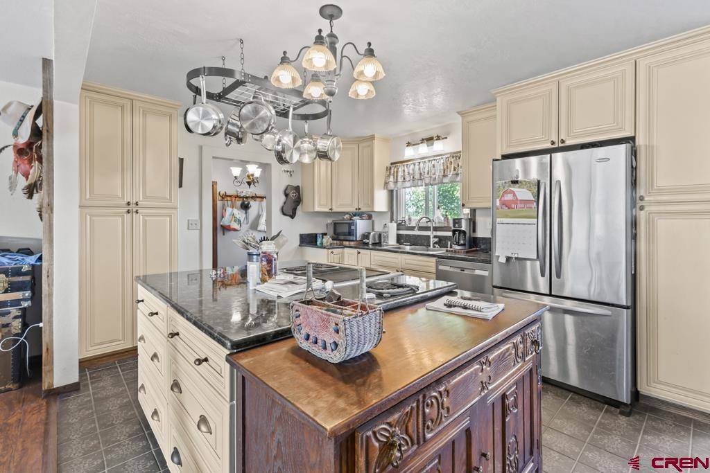 15567 6282 Road, Montrose, CO 81403