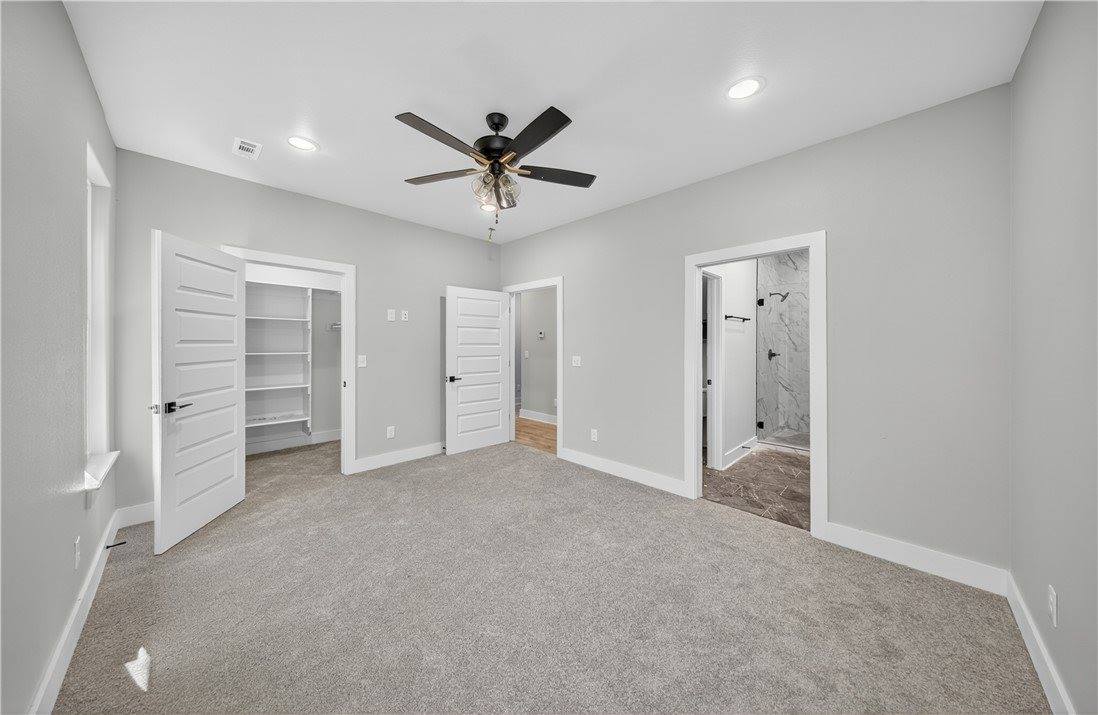 10 Bankfoot Lane, Bella Vista, AR 72715