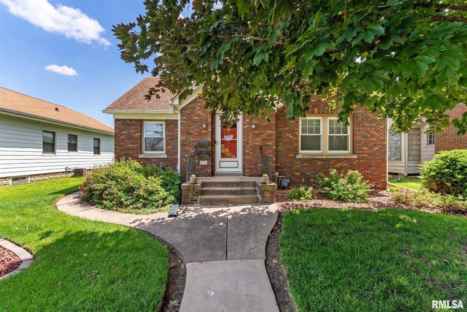 2424 18TH Avenue A, Moline, IL 61265