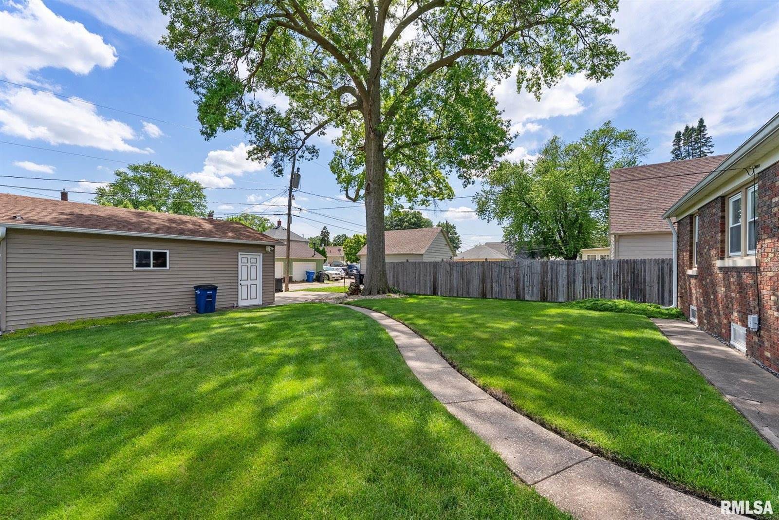 2424 18TH Avenue A, Moline, IL 61265