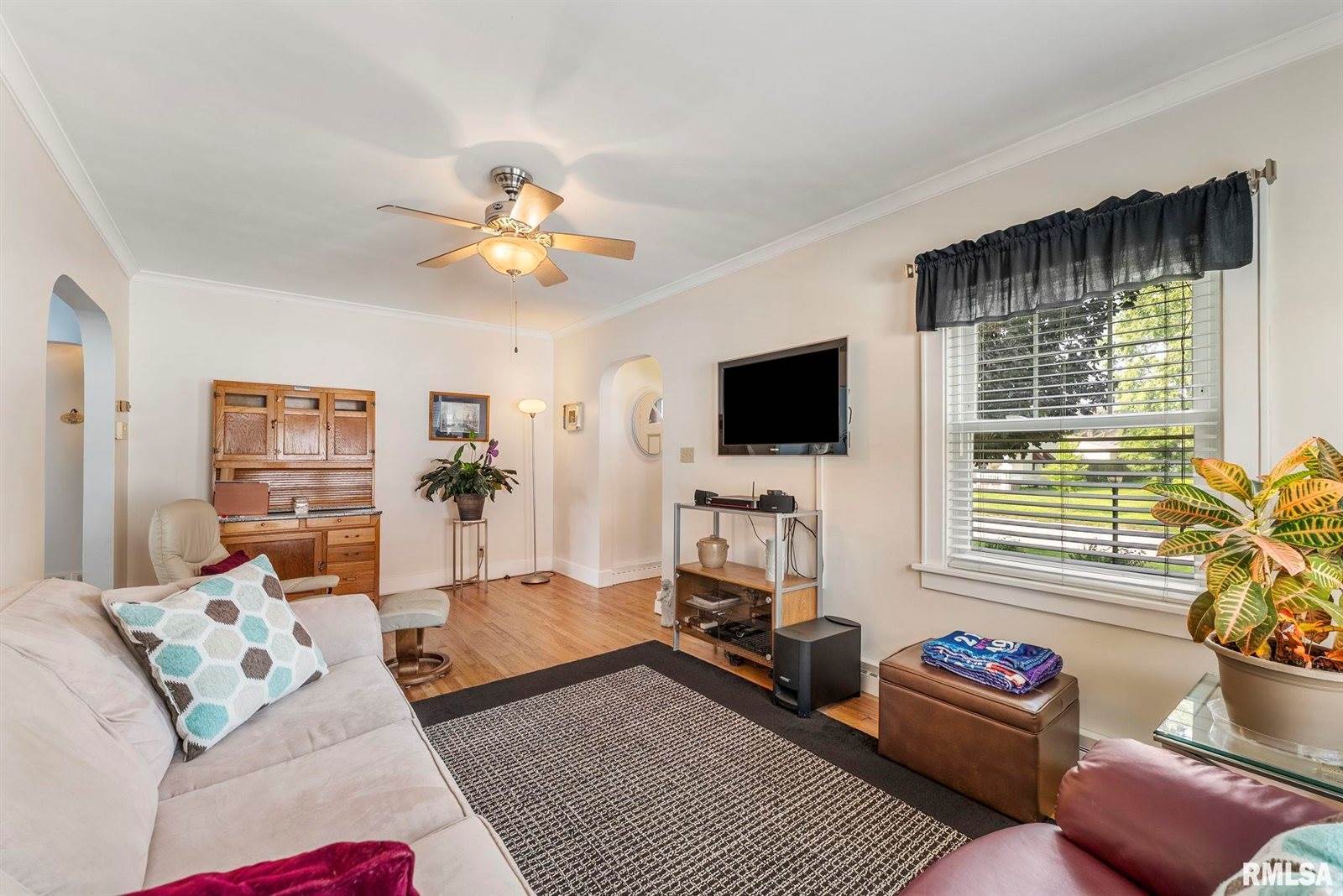 2424 18TH Avenue A, Moline, IL 61265