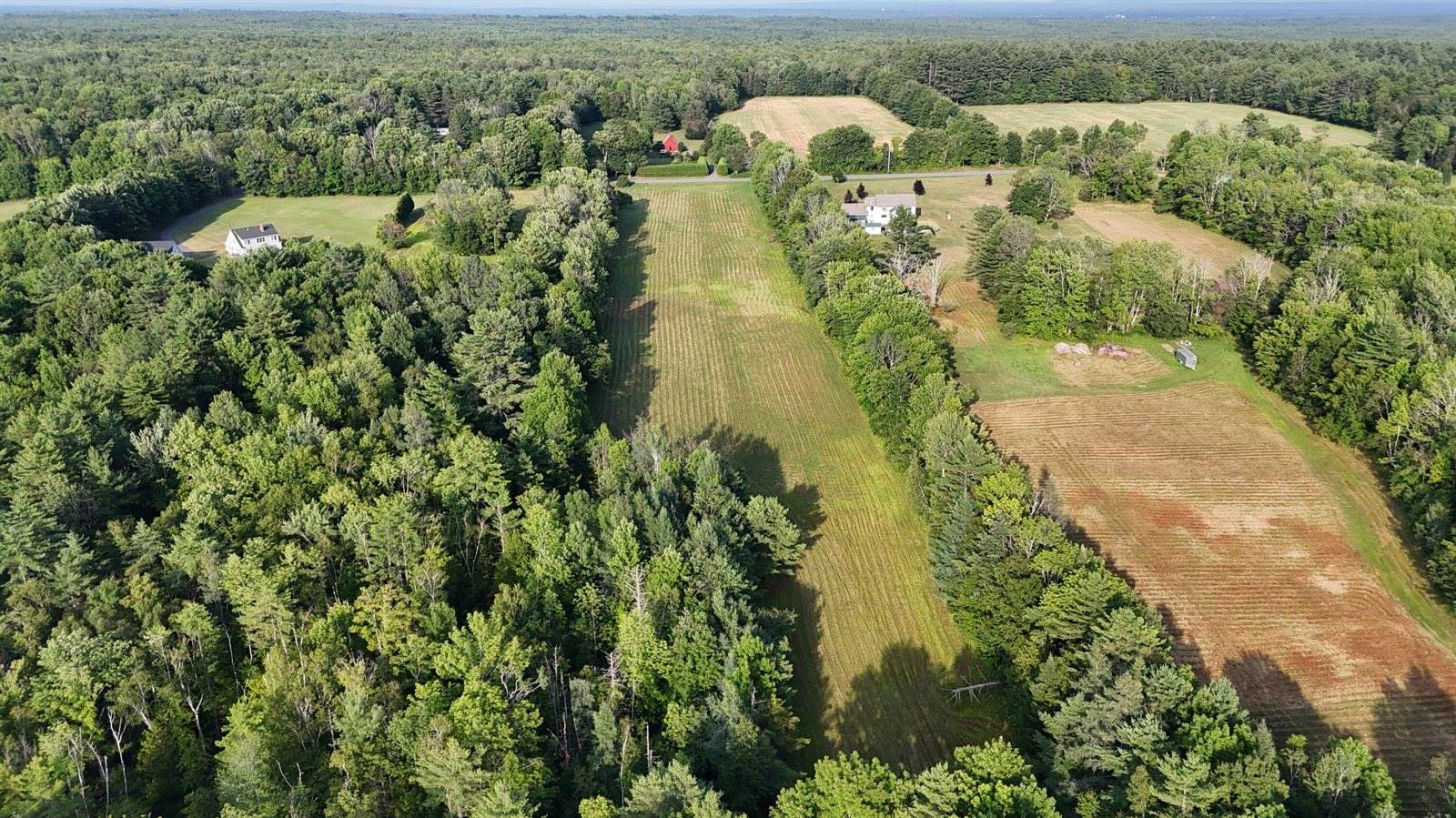 818 Higgins Road, Pittsfield, ME 04967