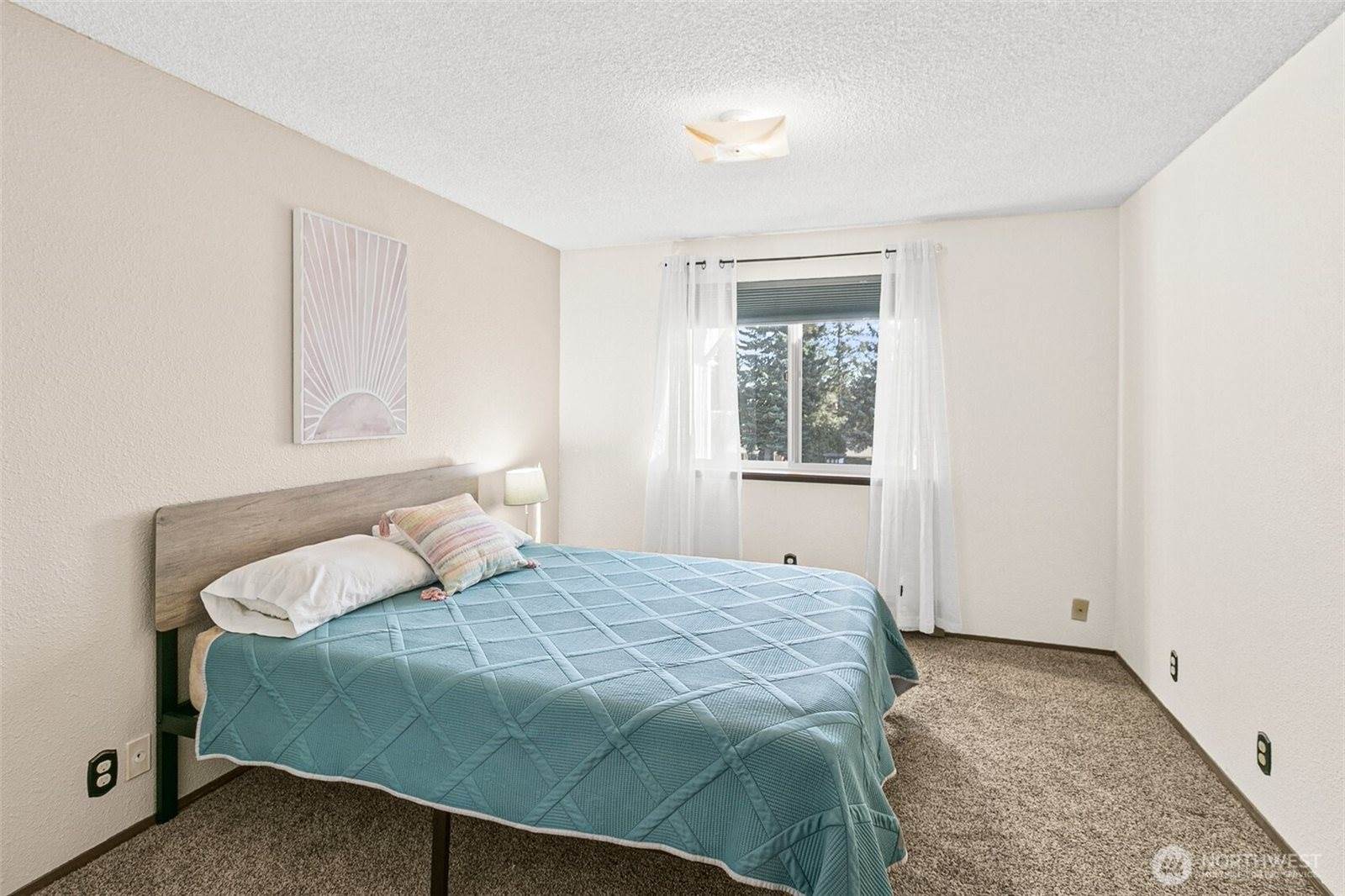 2520 Cascade Place West, University Place, WA 98466