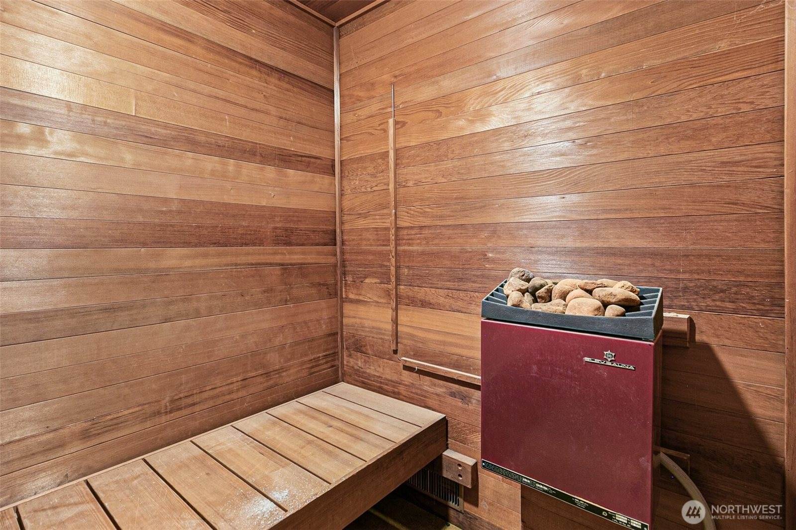 2520 Cascade Place West, University Place, WA 98466