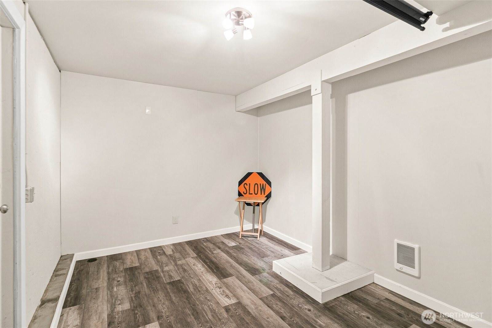 2520 Cascade Place West, University Place, WA 98466