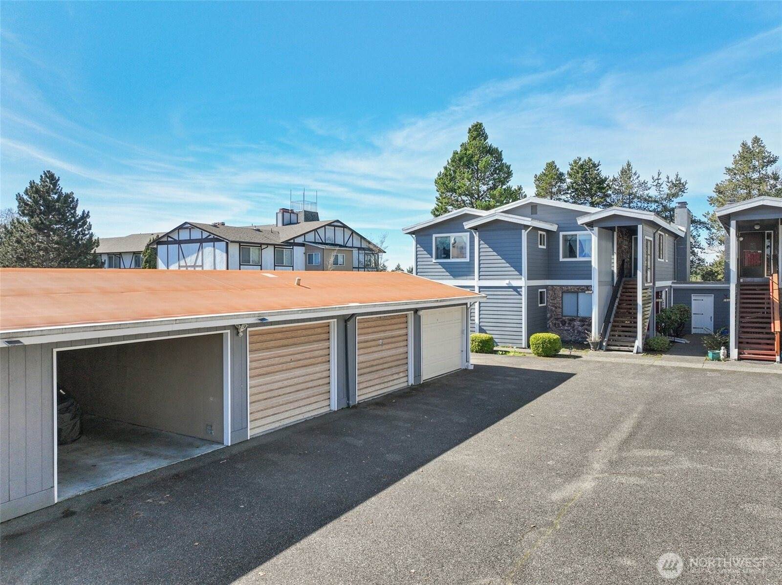 2520 Cascade Place West, University Place, WA 98466