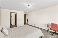 2520 Cascade Place West, University Place, WA 98466