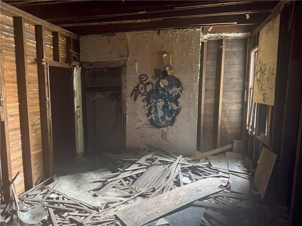 224 Kearsarge St, Mt Washington, PA 15211