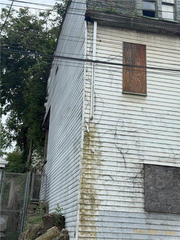 224 Kearsarge St, Mt Washington, PA 15211