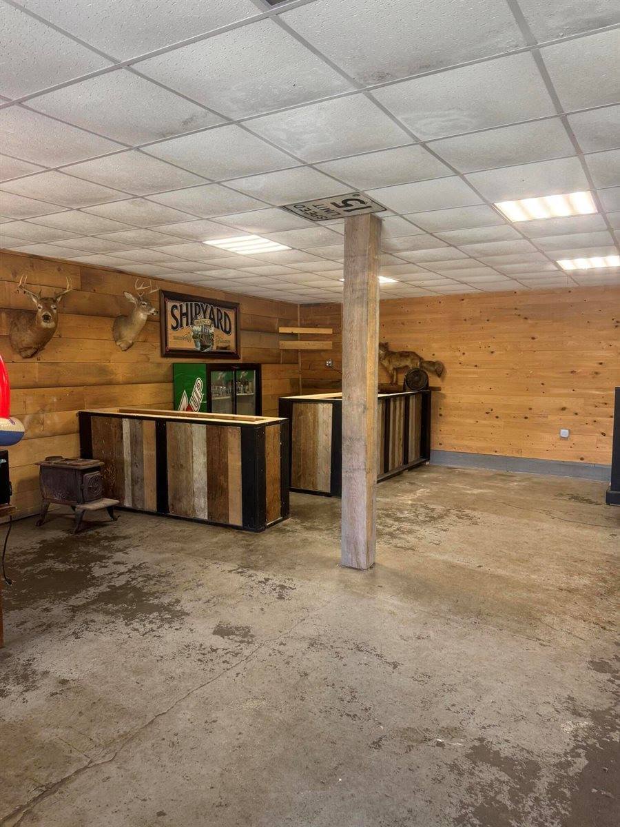 394 Main Road, Bradford, ME 04410