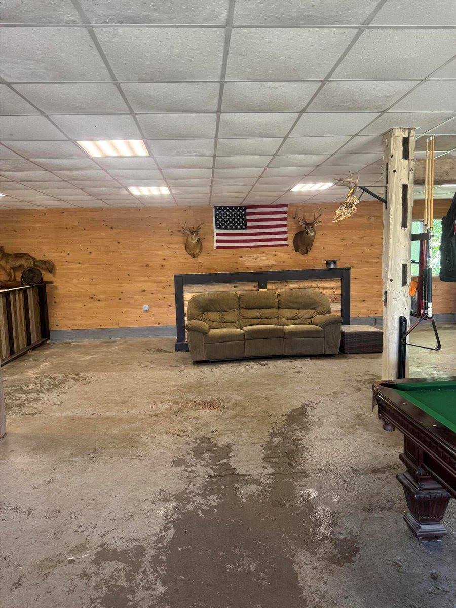 394 Main Road, Bradford, ME 04410