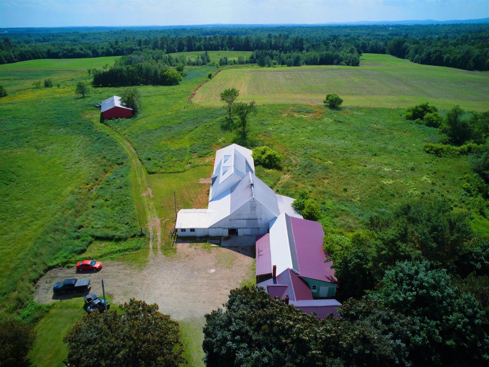 394 Main Road, Bradford, ME 04410