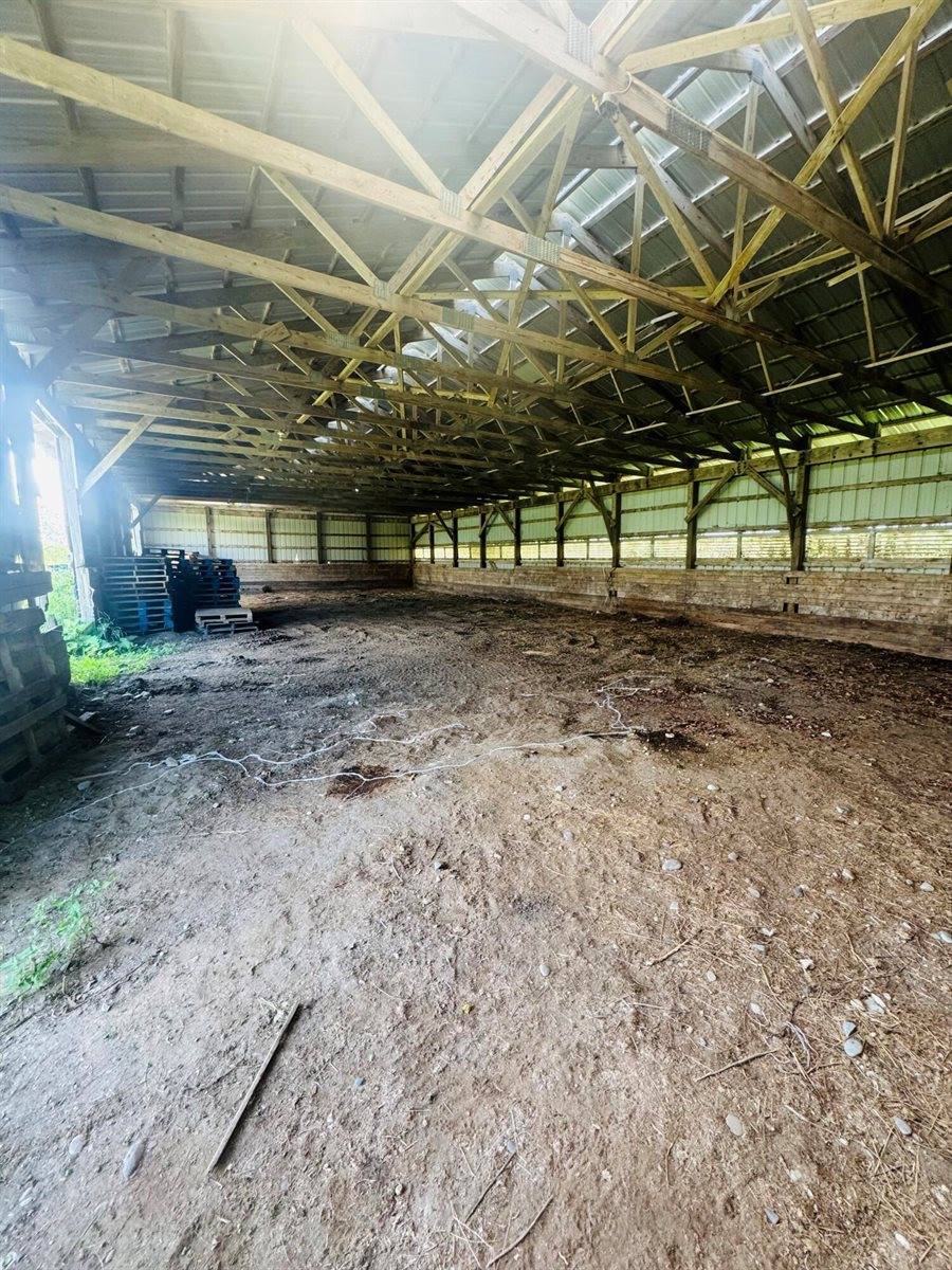 394 Main Road, Bradford, ME 04410