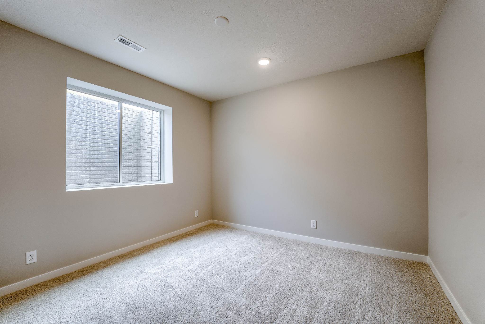 21127 Jessie Avenue, Elkhorn, NE 68022