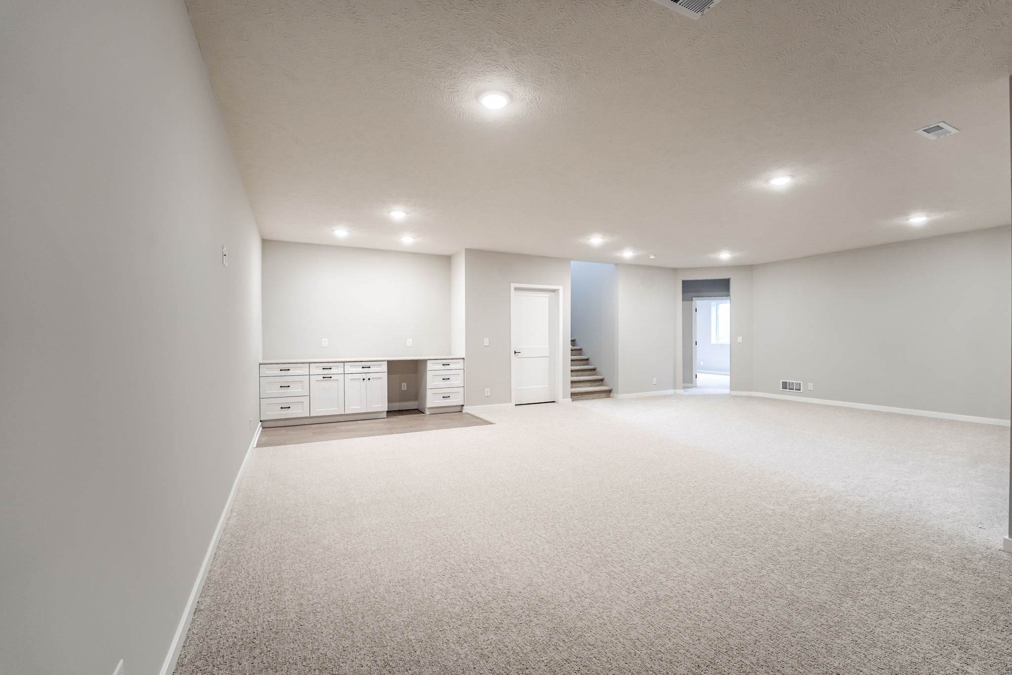 21127 Jessie Avenue, Elkhorn, NE 68022