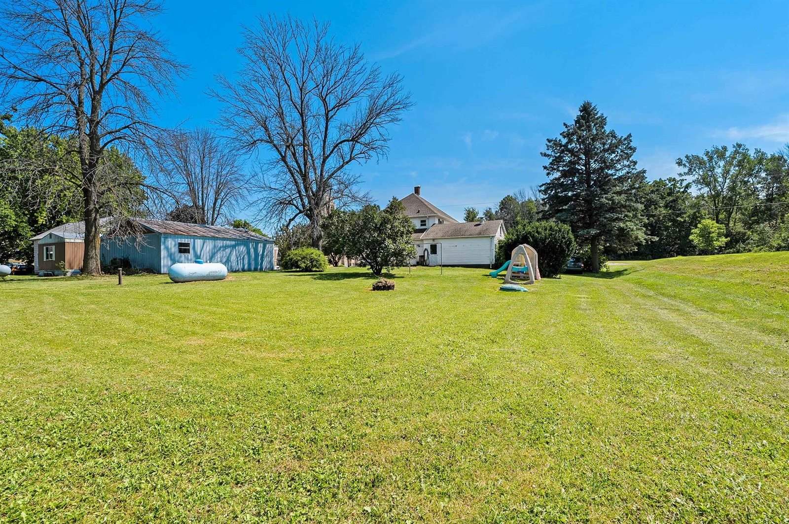 E3278 County Rd G, Kewaunee, WI 54216