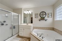 16009 Curtis Avenue, Omaha, NE 68116