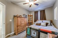 16009 Curtis Avenue, Omaha, NE 68116