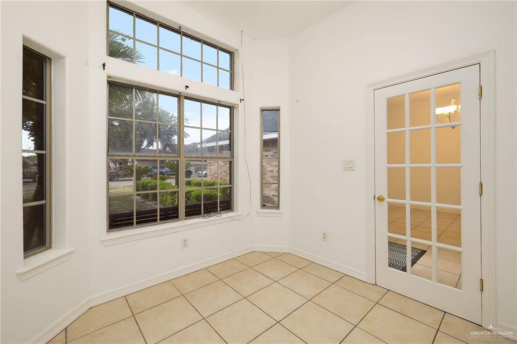 2716 Duke Avenue, McAllen, TX 78504