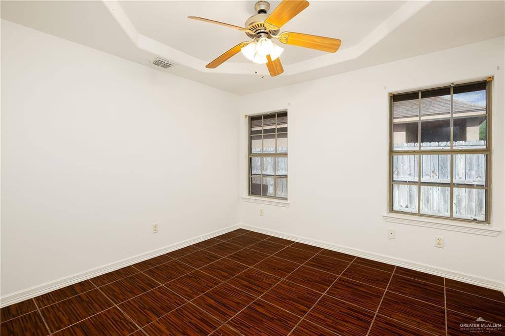 2716 Duke Avenue, McAllen, TX 78504