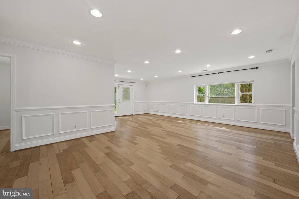 7125 Fairbrook Road, Baltimore, MD 21244