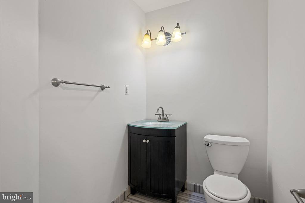 7125 Fairbrook Road, Baltimore, MD 21244