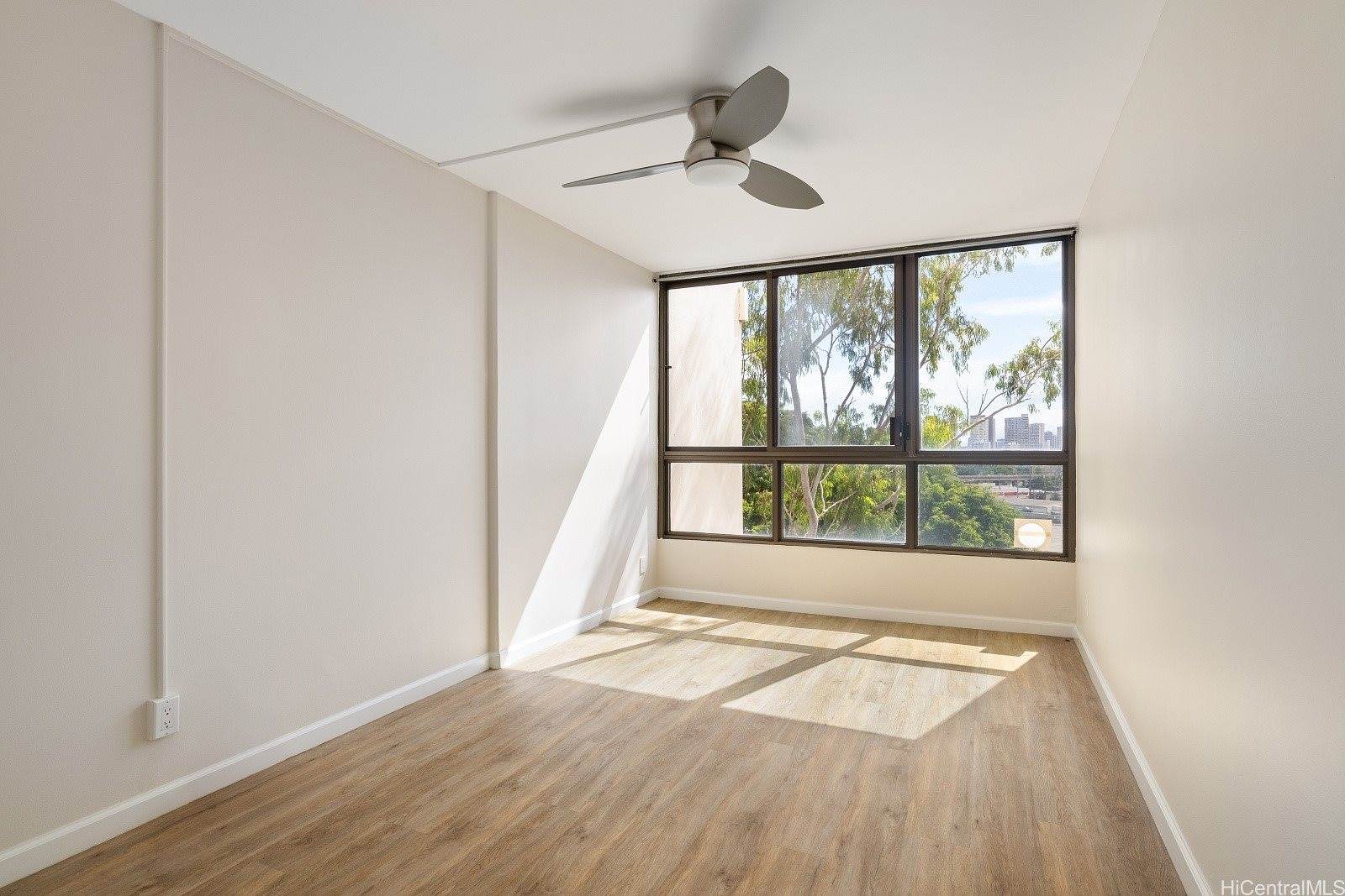 3138 Waialae Avenue, Honolulu, HI 96816