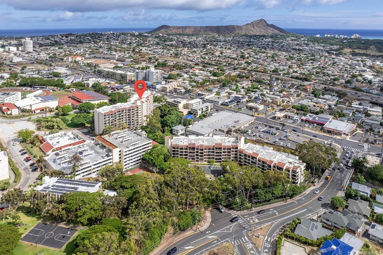 3138 Waialae Avenue, Honolulu, HI 96816
