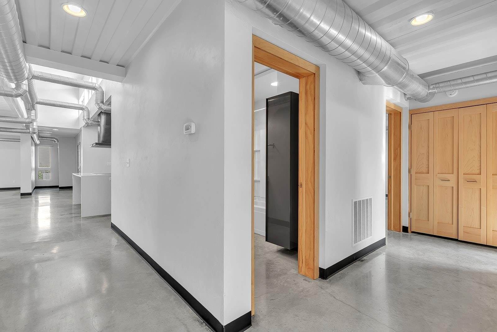 5520 West Cedar Crest Court, Appleton, WI 54914