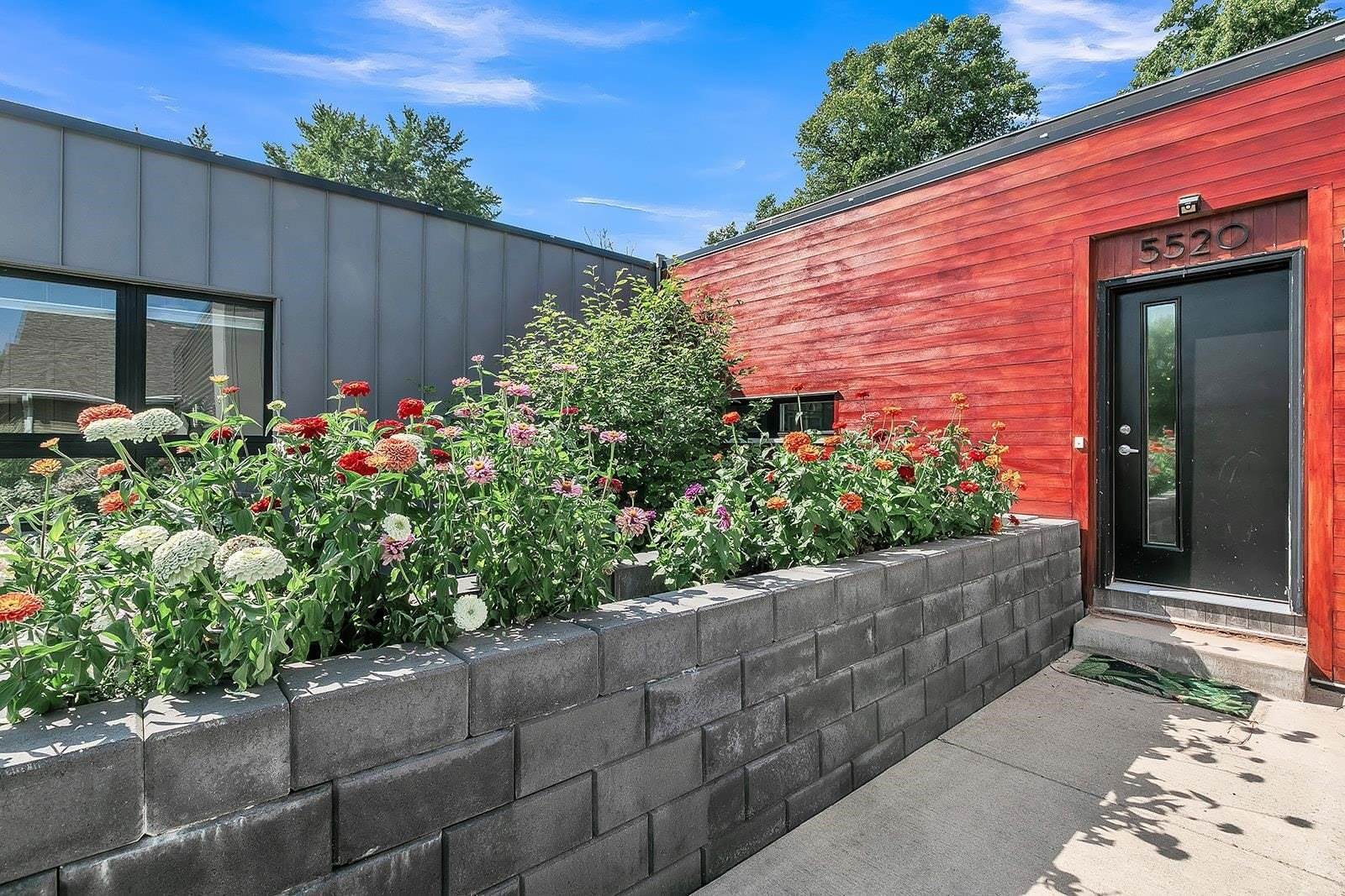 5520 West Cedar Crest Court, Appleton, WI 54914