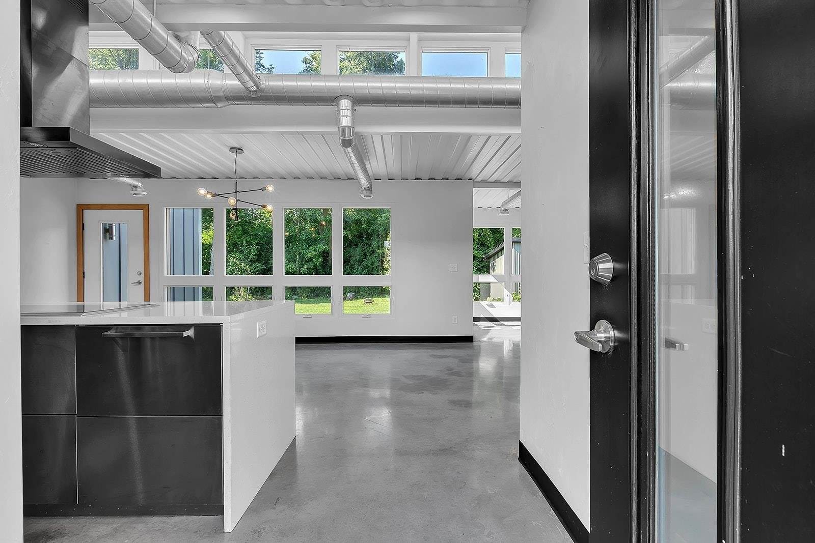 5520 West Cedar Crest Court, Appleton, WI 54914