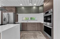 5520 West Cedar Crest Court, Appleton, WI 54914