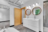 5520 West Cedar Crest Court, Appleton, WI 54914