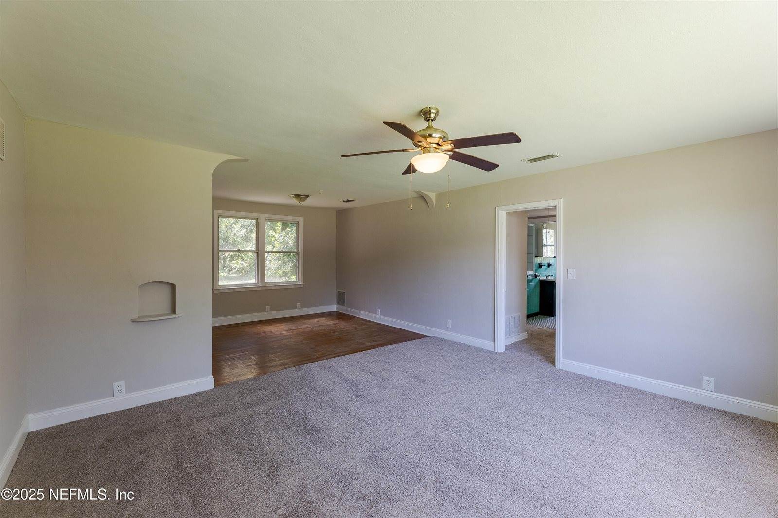 8073 Oakwood Street, Jacksonville, FL 32208