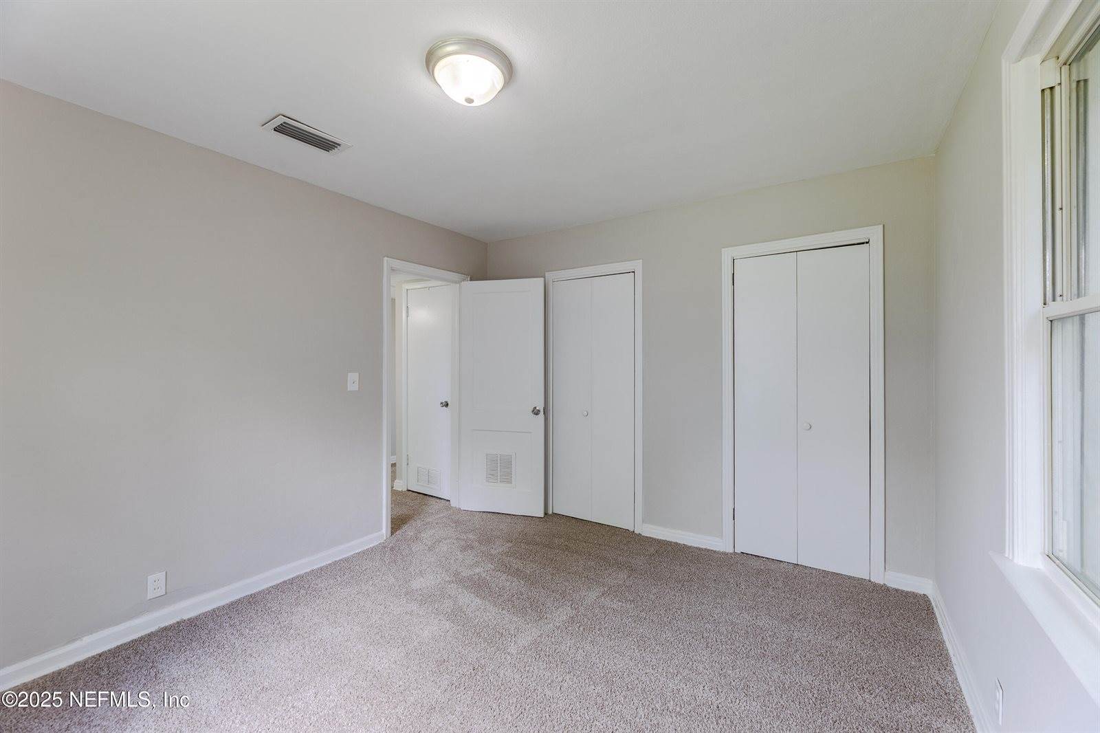 8073 Oakwood Street, Jacksonville, FL 32208