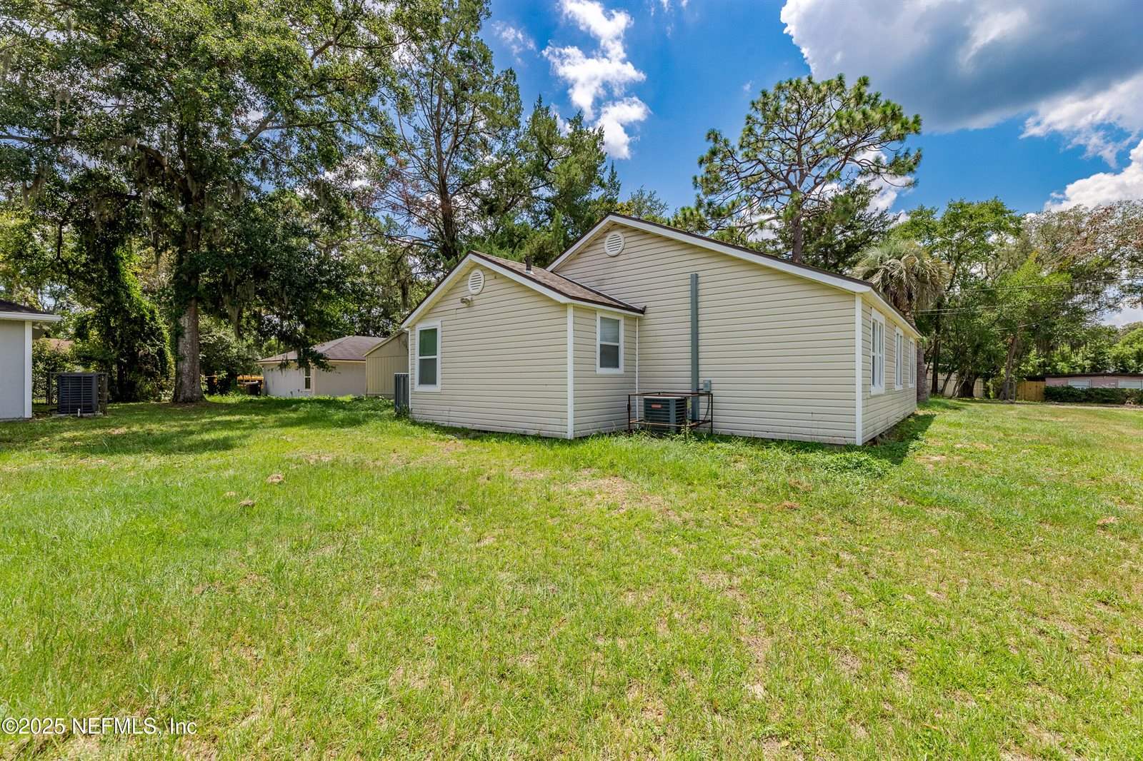 8857 Washington Avenue, Jacksonville, FL 32208