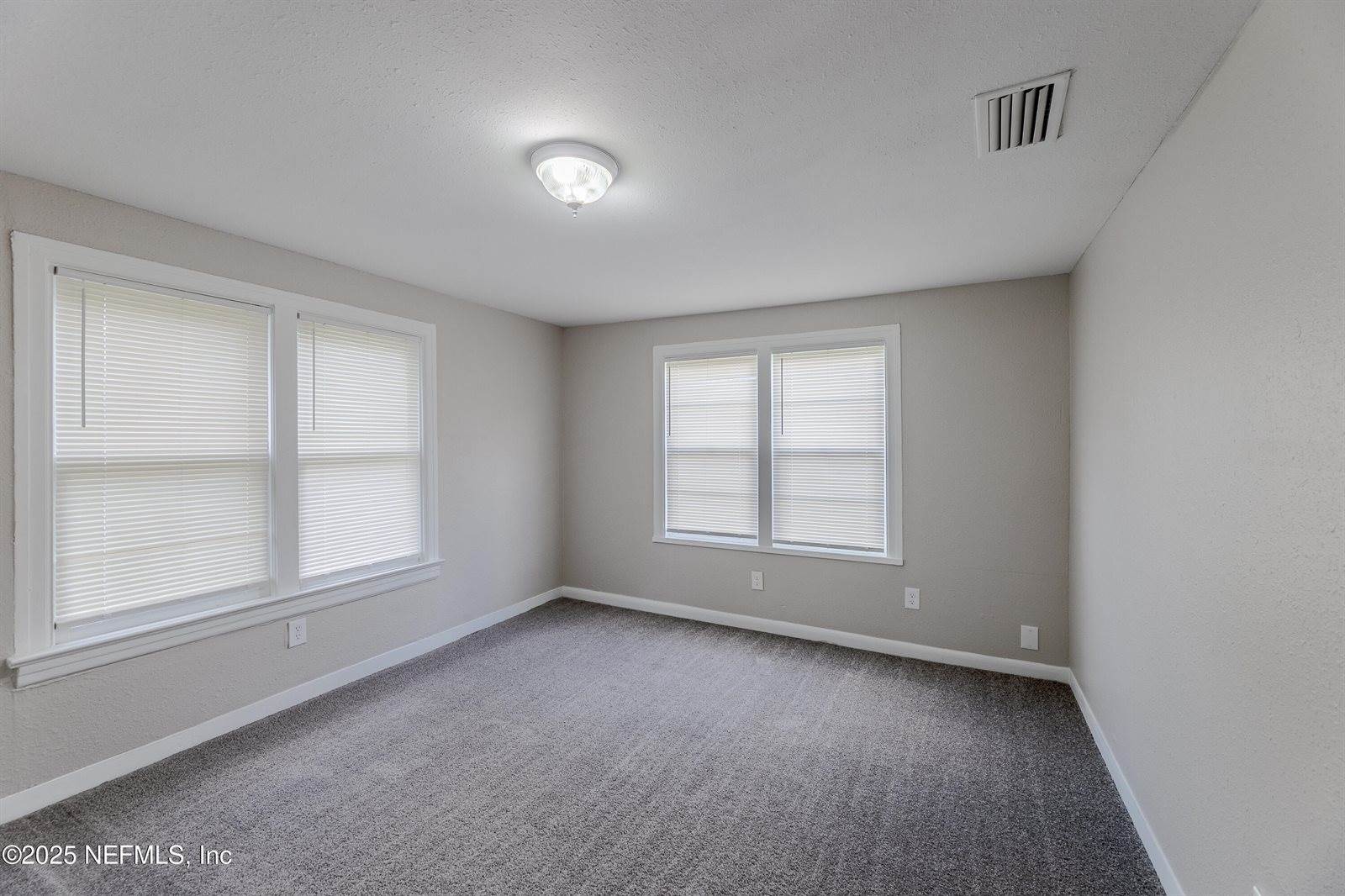 8857 Washington Avenue, Jacksonville, FL 32208