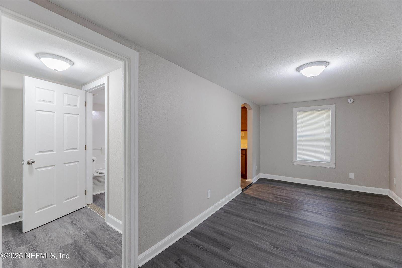 8857 Washington Avenue, Jacksonville, FL 32208