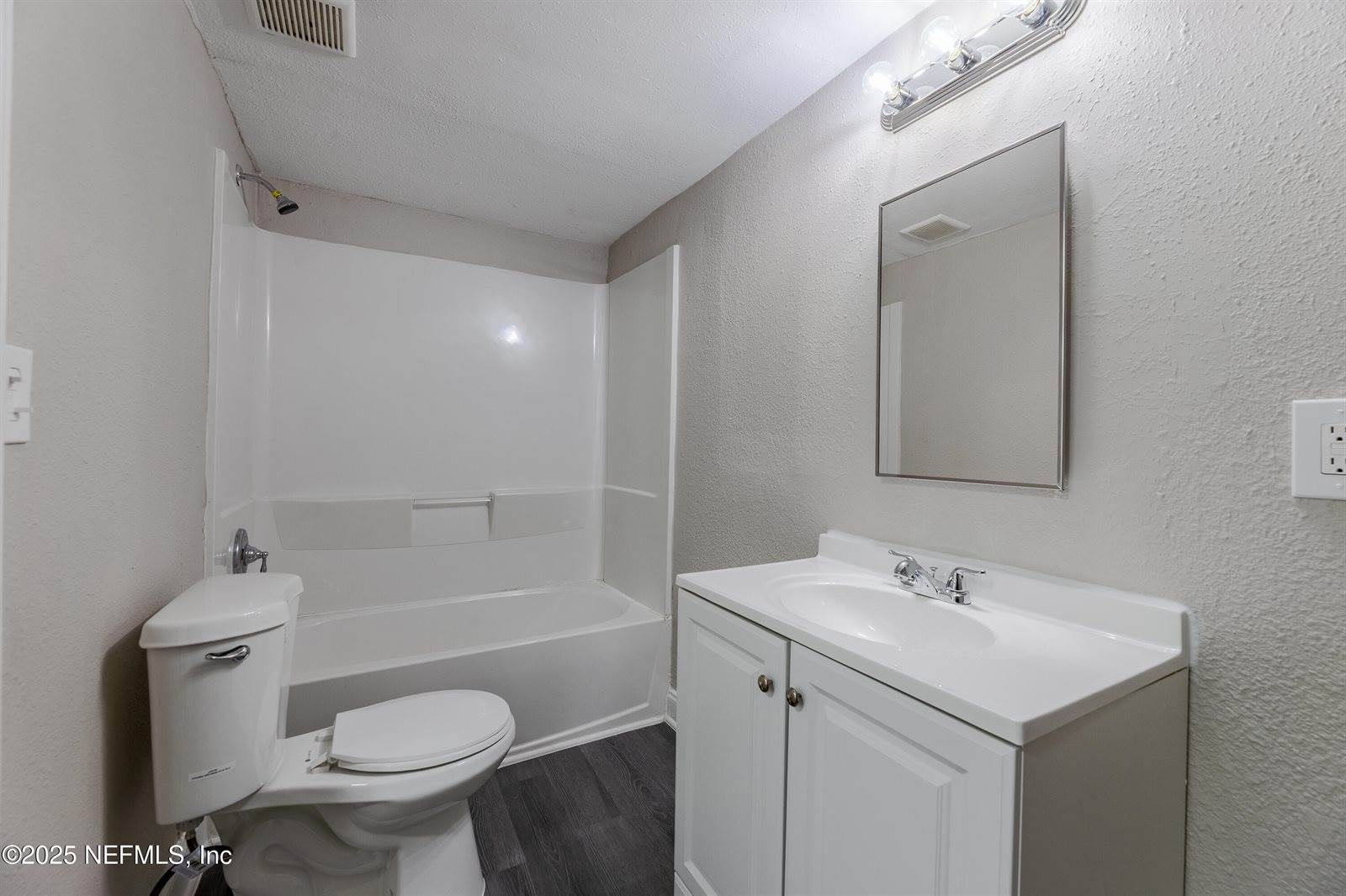 8857 Washington Avenue, Jacksonville, FL 32208