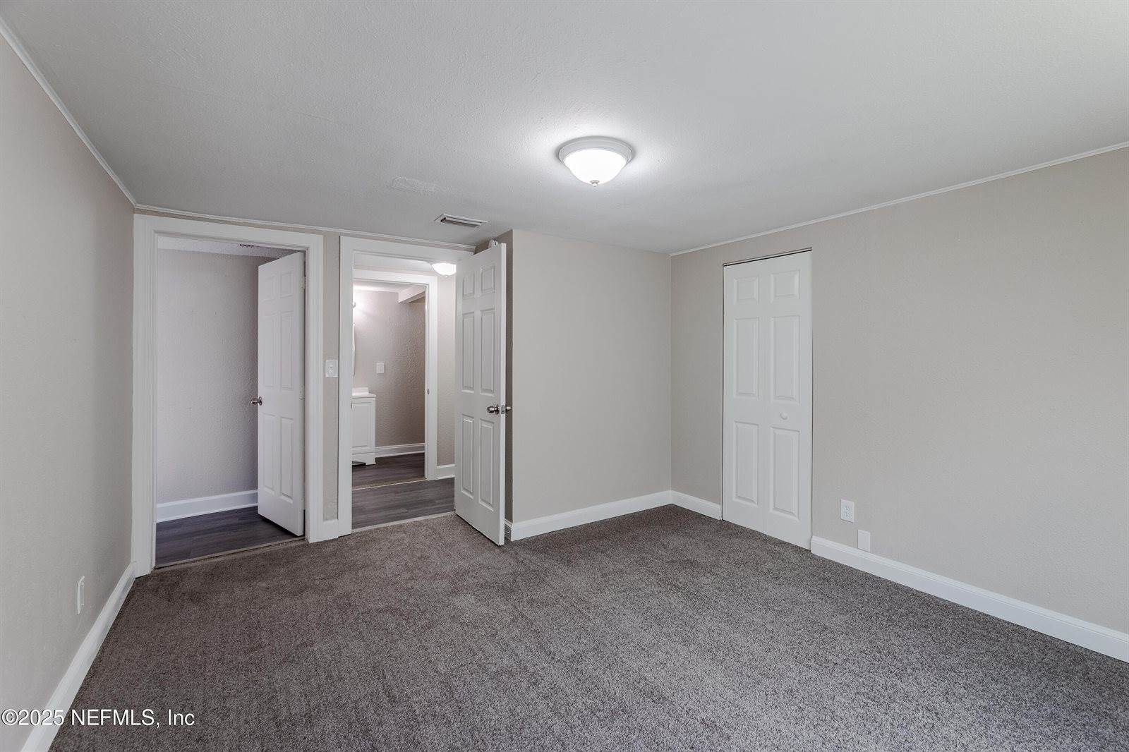 8857 Washington Avenue, Jacksonville, FL 32208