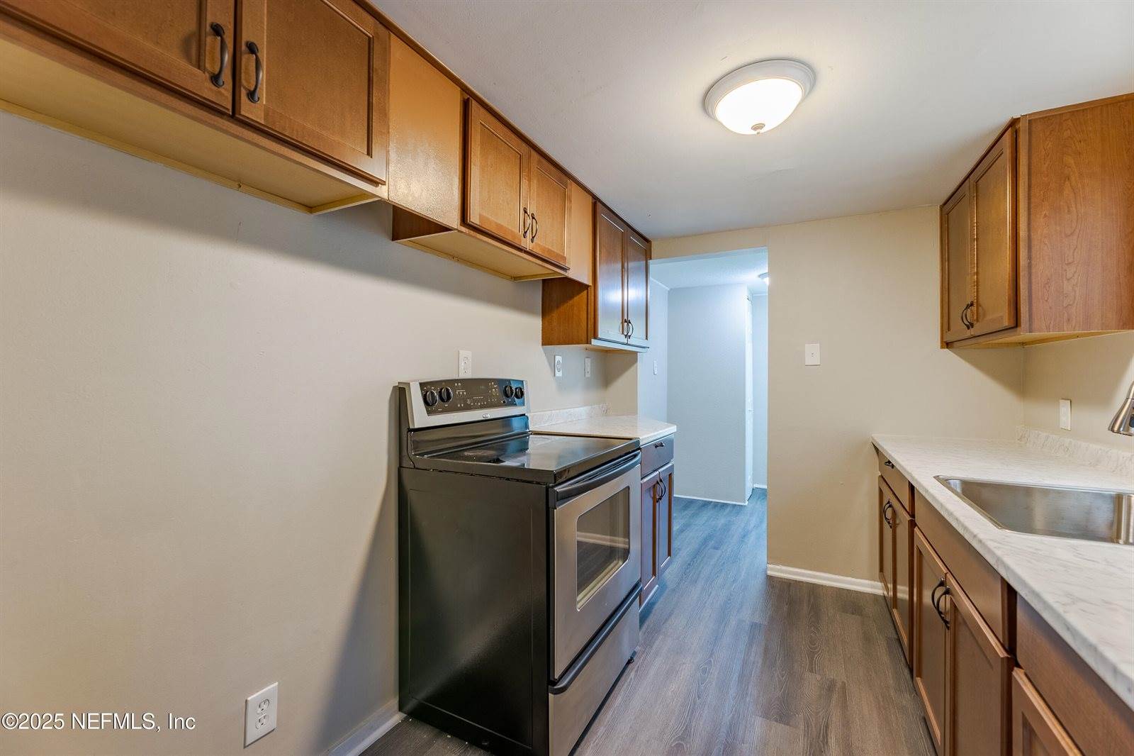 8857 Washington Avenue, Jacksonville, FL 32208