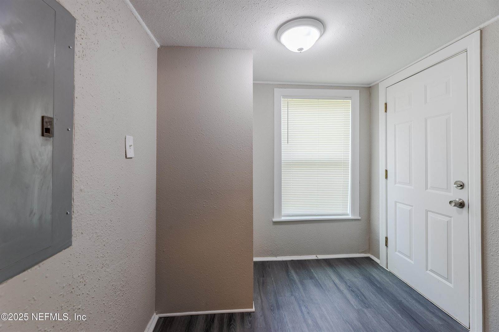 8857 Washington Avenue, Jacksonville, FL 32208