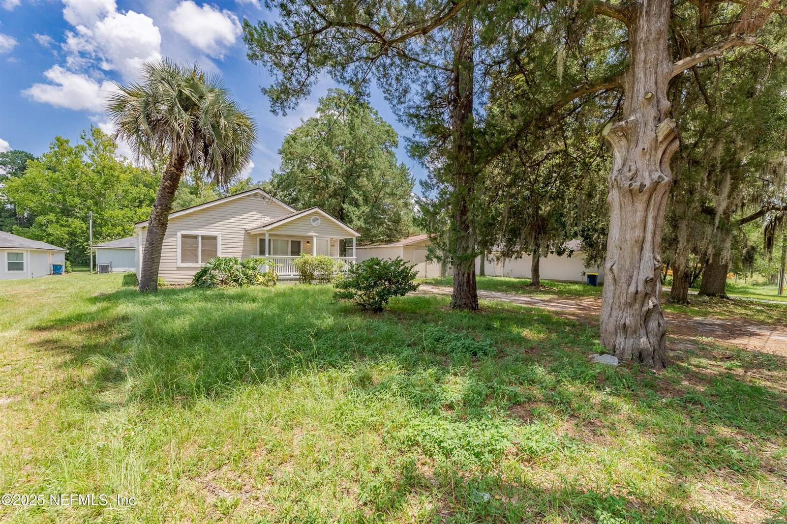 8857 Washington Avenue, Jacksonville, FL 32208