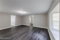 8857 Washington Avenue, Jacksonville, FL 32208