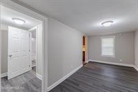8857 Washington Avenue, Jacksonville, FL 32208