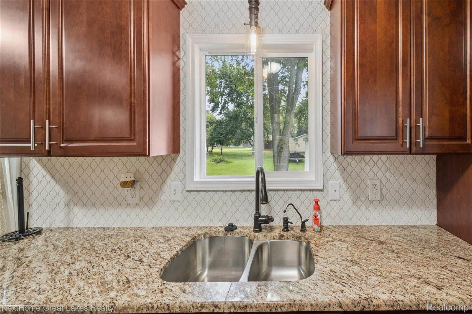 7223 Allegan Drive, DavisonCity_Genesee, MI 48423