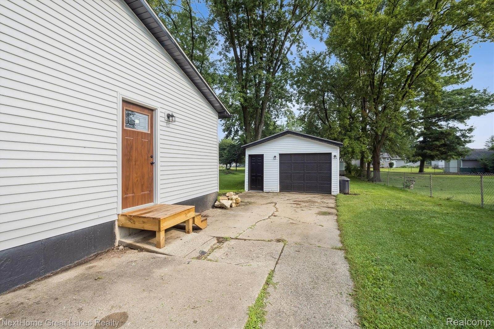 7223 Allegan Drive, DavisonCity_Genesee, MI 48423