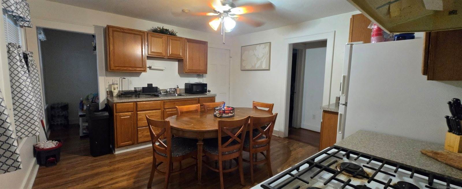 860 Colorado, Bridgeport, CT 06604