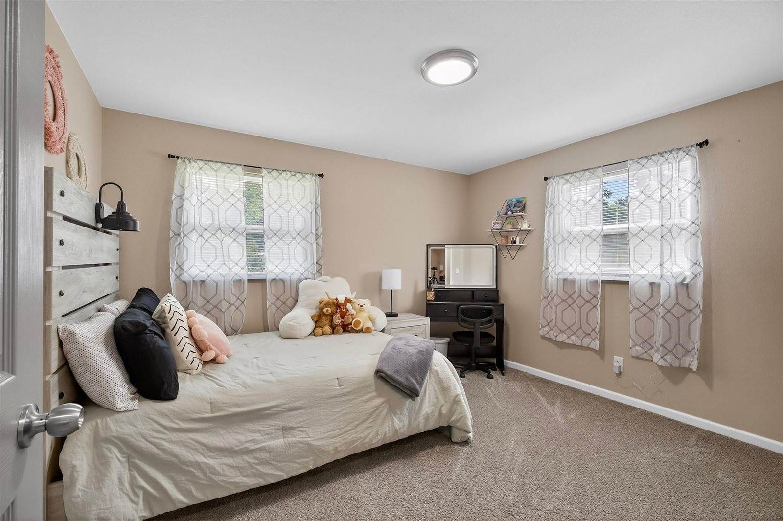 2410 Lovewood Drive, Wisconsin Rapids, WI 54494