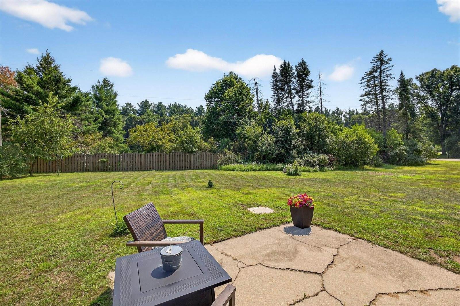 2410 Lovewood Drive, Wisconsin Rapids, WI 54494